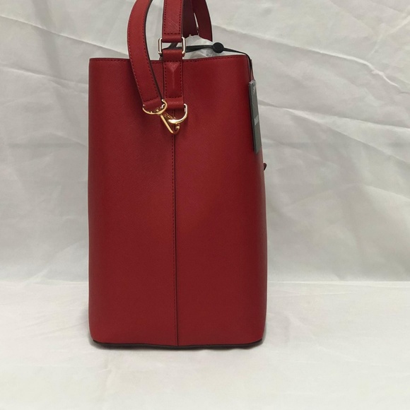 NEW! DKNY Samara Small Bucket Crossbody Bag Safari - Picture 5 of 5